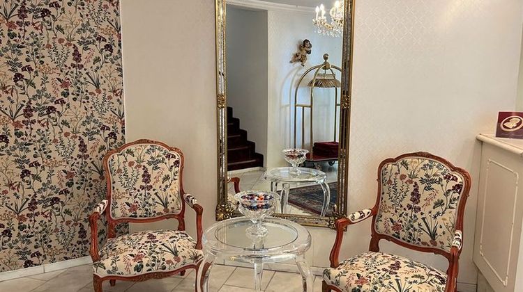 Mozart Hotel Lobby