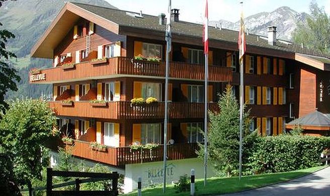 Hotel Bellevue-Wengen Exterior
