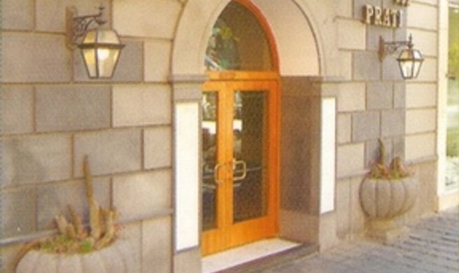 Jazz Hotel Exterior