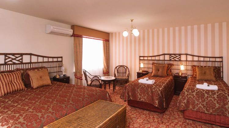 Hadley's Orient Hotel Room