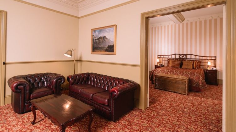 Hadley's Orient Hotel Suite