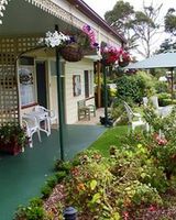Wintersun Gardens Motel