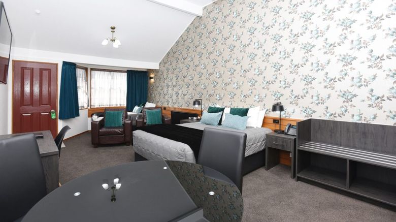 <b>Balmoral Lodge Motel Room</b>