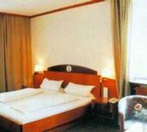 Alla Lenz Hotel-Pension Room