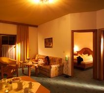 Dax Hotel Suite