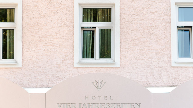 Hotel Vier Jahreszeiten Exterior