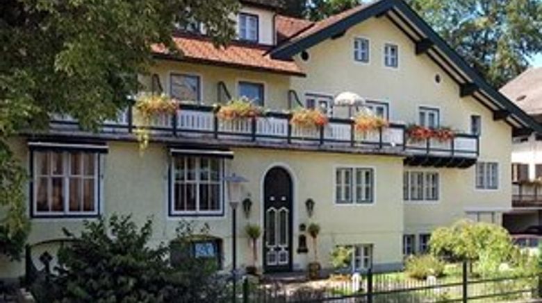 Hotel Rosenvilla Exterior