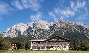 Berghof Hotel