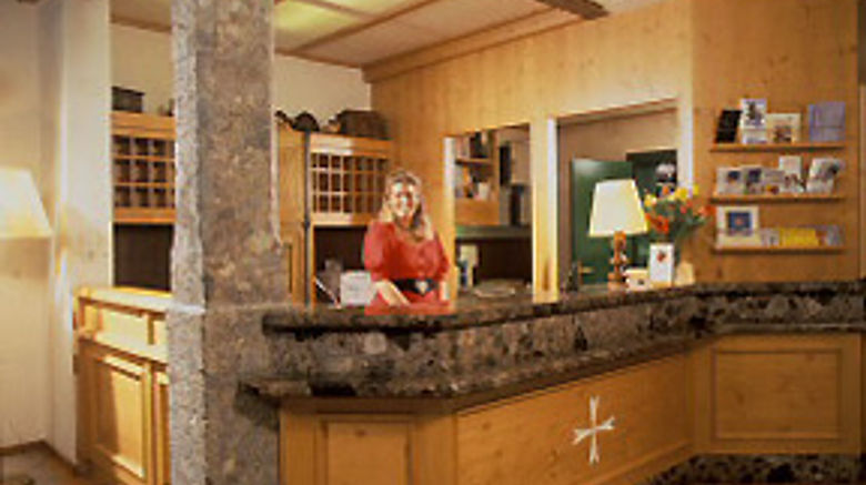 <b>Weisses Kreuz-Hotel Lobby</b>