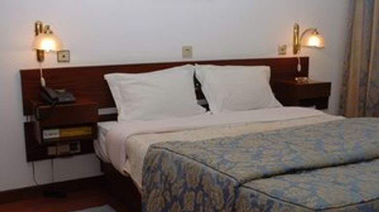 <b>Hotel Eden Room</b>