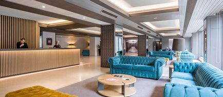 HF Tuela Porto Lobby