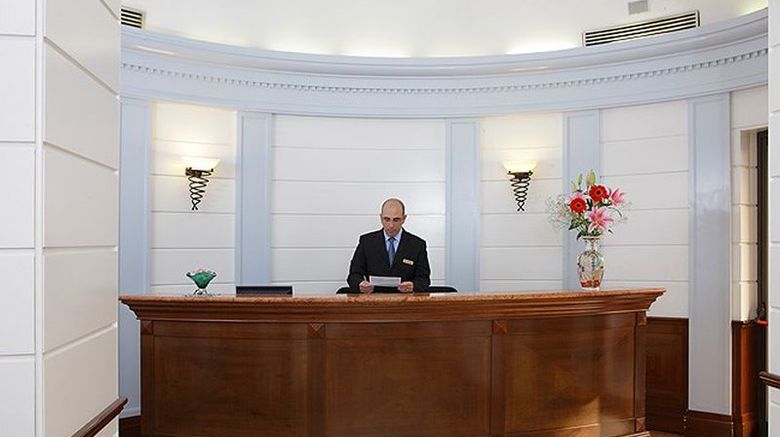 <b>Hiberia Hotel Lobby</b>