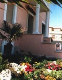 Hotel Riviera Airport