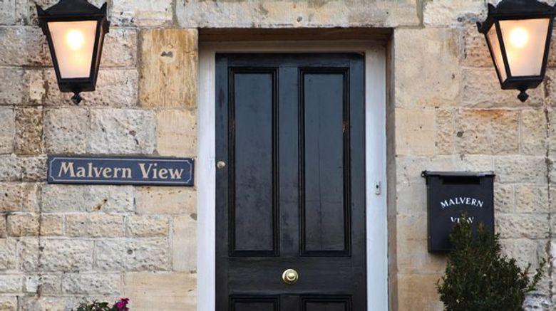 <b>Malvern View Hotel Exterior</b>