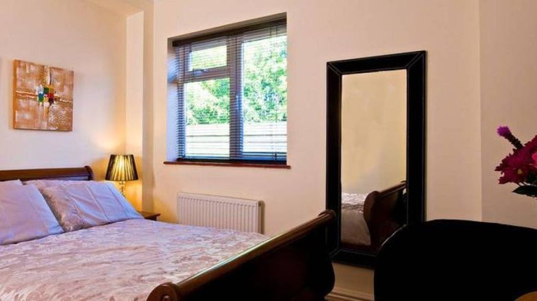 <b>The Godalming Hotel Room</b>