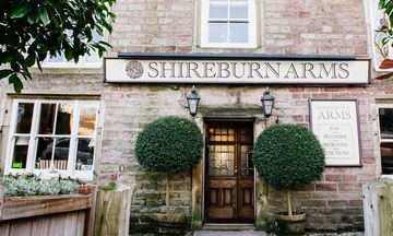 Shireburn Arms Hotel