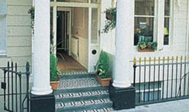 Hanover Hotel Victoria Exterior