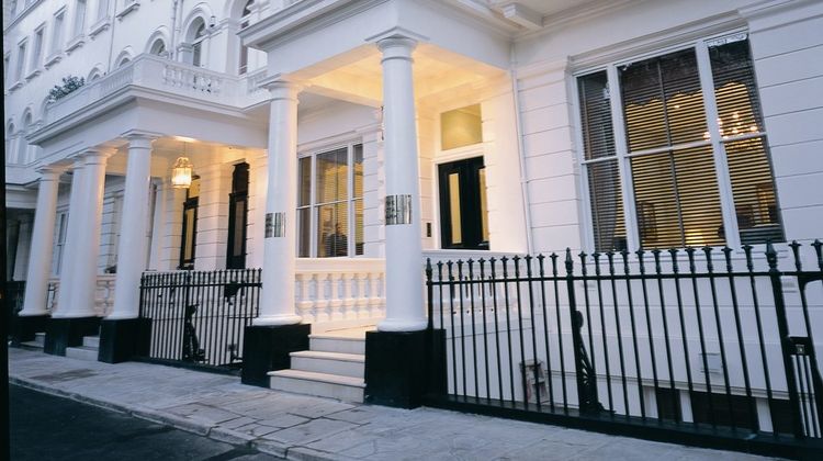 Roseate House London Exterior