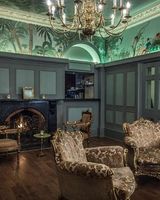 The Walton Hotel, Bar & Restaurant