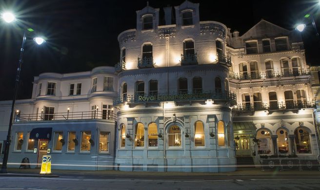 Royal Esplanade Hotel Exterior