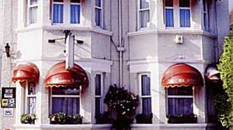 Hunters Lodge Exterior