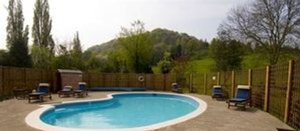 Old Court Hotel & Suites Pool