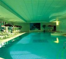 Windlestrae Hotel Pool
