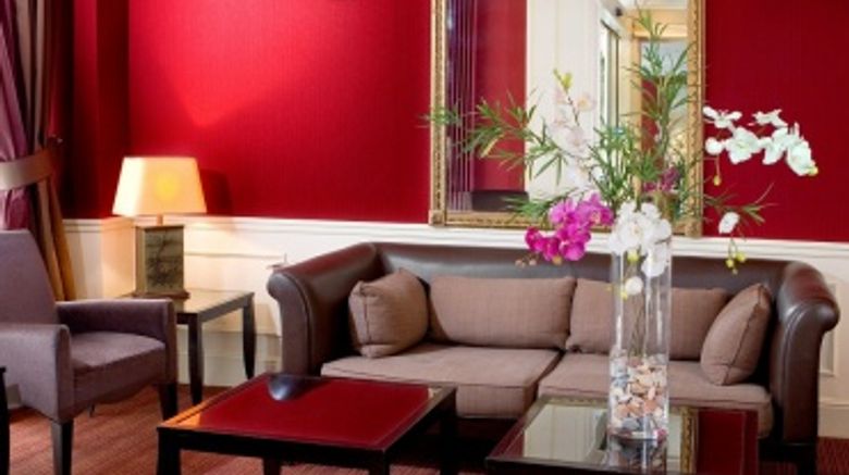 <b>Passy Eiffel Hotel Lobby</b>