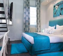 Makom Pereire Suite
