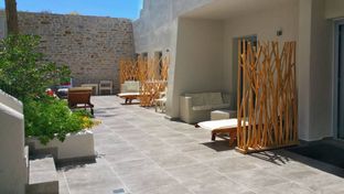 Grotta Hotel
