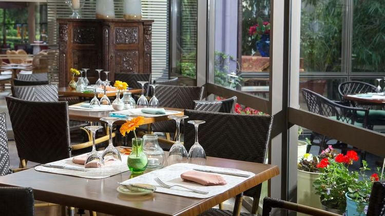 Dionysos Hotel Restaurant
