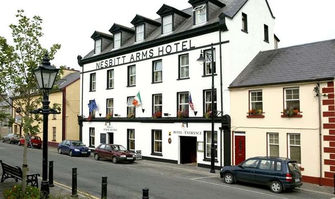 Nesbitt Arms Hotel Exterior