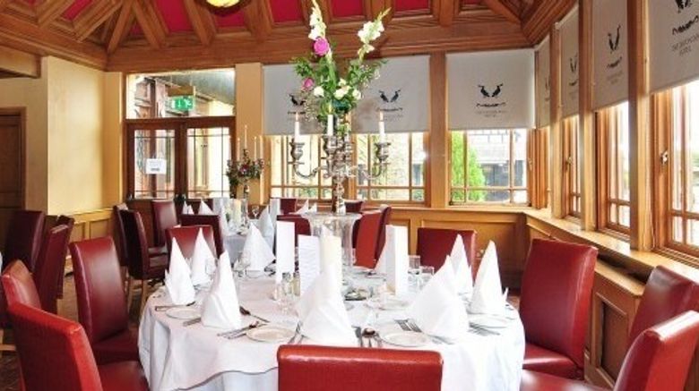 <b>Devon Inn Restaurant</b>