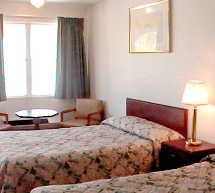 Hometown Inn Galion Room