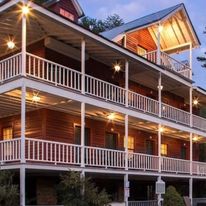 Glen-Ella Springs Inn & Meeting Place