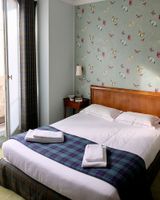 HotelHome Paris 16