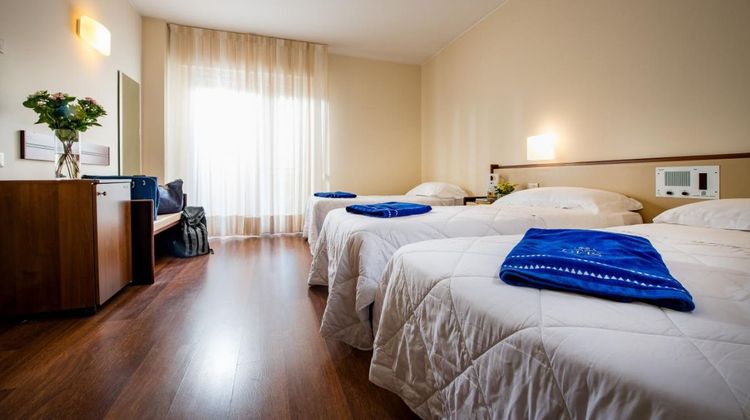 Astoria Palace Hotel Room