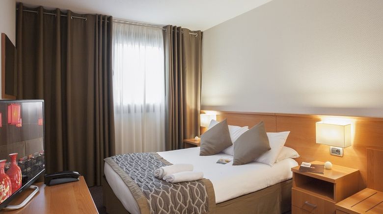 <b>Hotel Apogia Paris Room</b>