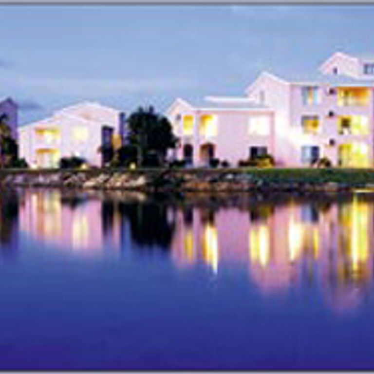 Marina Bay Beach Resort