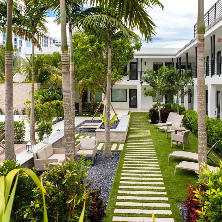 The Elite Hotel