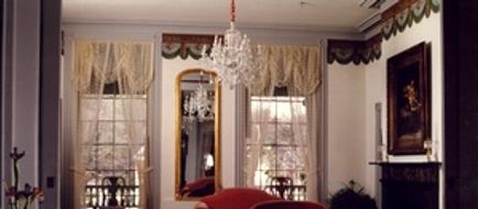 The Martha Washington Inn & Spa Lobby