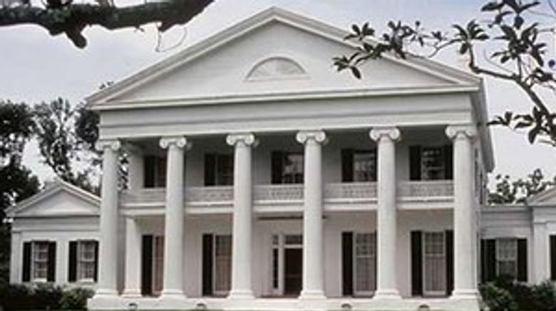 Madewood Plantation House Exterior