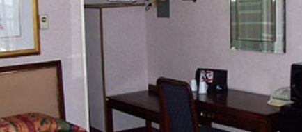 Heldreth Motel Suite