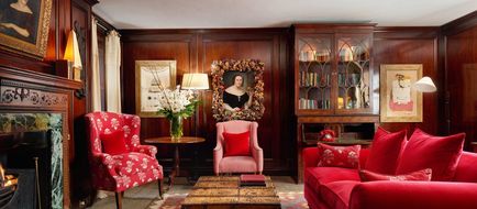 The Pelham Lobby