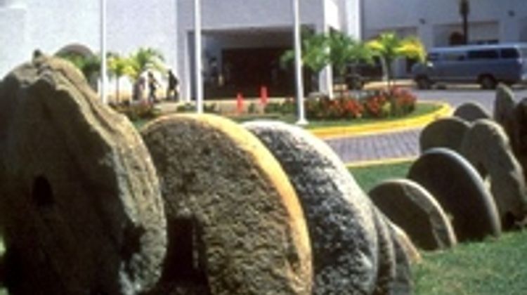 Venetur Margarita Exterior