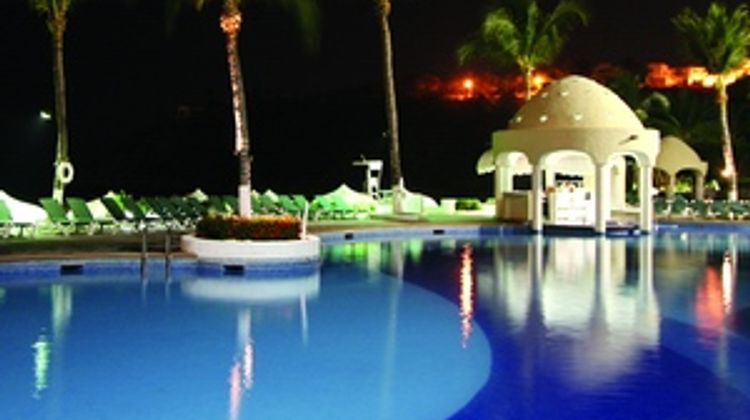 Tesoro Manzanillo Pool