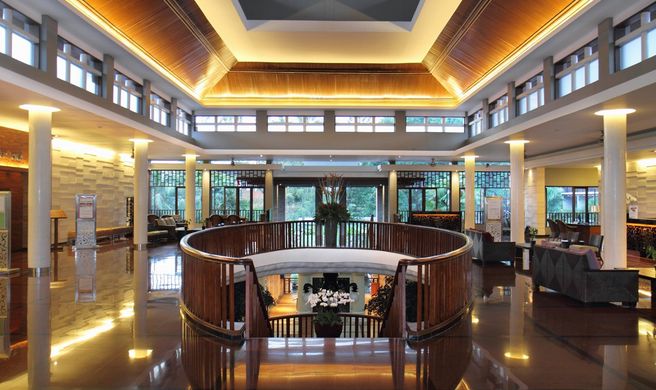 Bali Dynasty Resort Lobby
