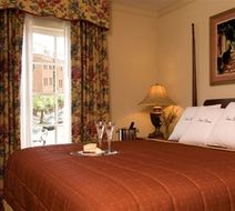 Hotel on Market Room