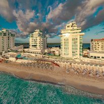Oleo Cancun Playa