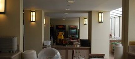 The Palms Hotel & Villas Lobby